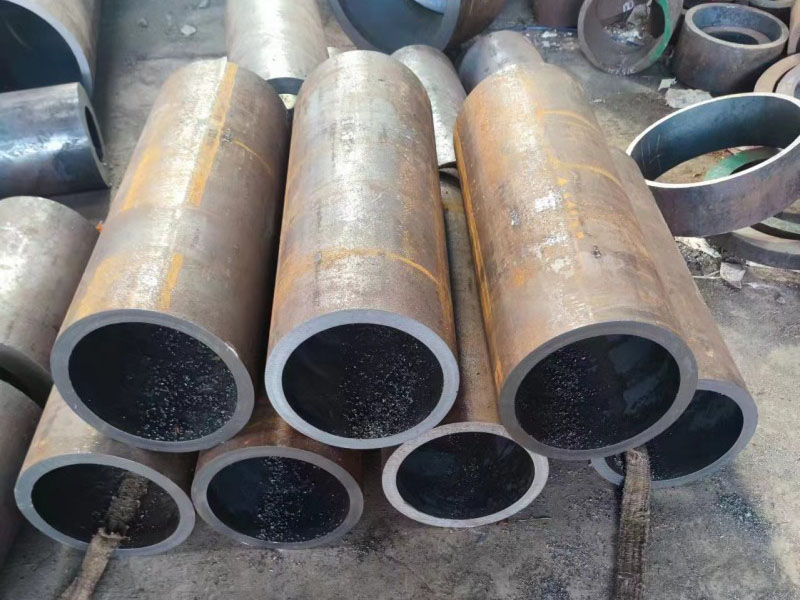 平凉12Cr1MovG无缝钢管切割